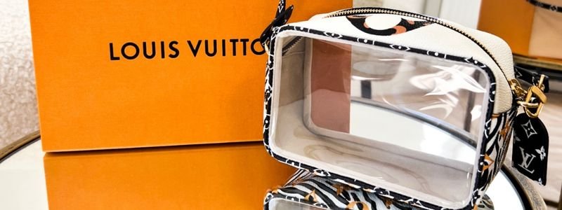 Louis Vuitton Monogram Jungle Néonoé | Luxury GoRound